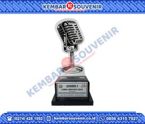 Souvenir Miniatur Politeknik Negeri Malang