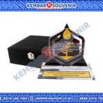 Plakat Piagam Penghargaan Sekolah Tinggi Teknologi Angkatan Laut