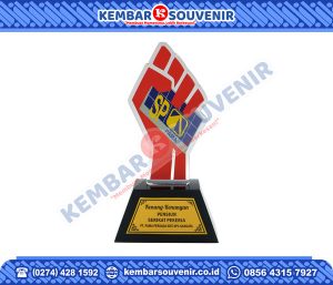 Contoh Trophy Akrilik STAI Balaiselasa YPPTI Pesisir Selatan, Sumatera Barat