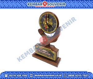 Souvenir Wayang Perak Kabupaten Melawi