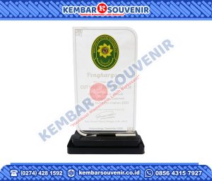 Contoh Trophy Akrilik Kabupaten Bolaang Mongondow Timur