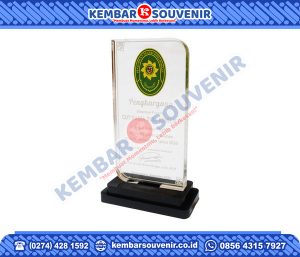 Piala Akrilik Kabupaten Poso