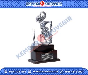 Contoh Plakat Piala DPRD Kabupaten Banyuwangi